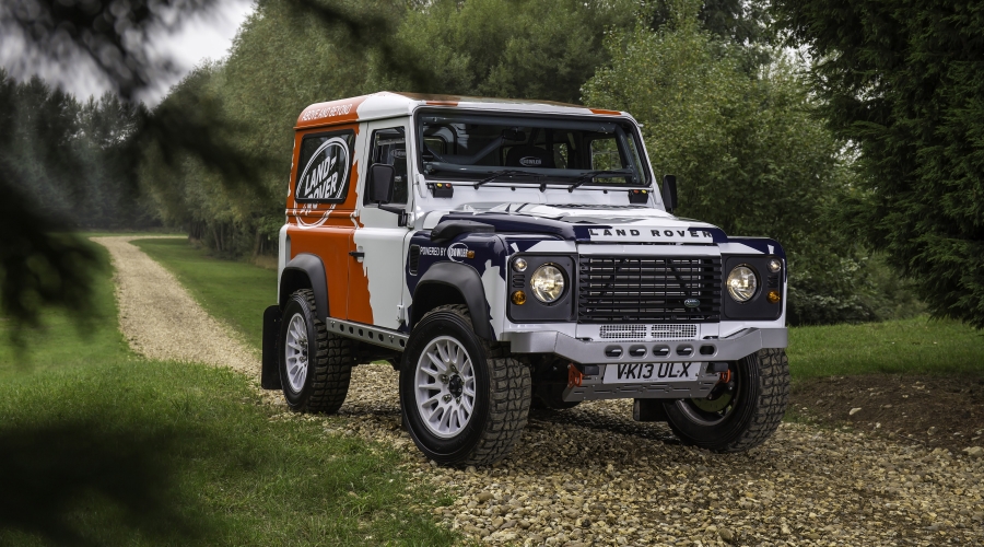 Persbericht: Jaguar Land Rover koopt all-terrain performance specialist Bowler